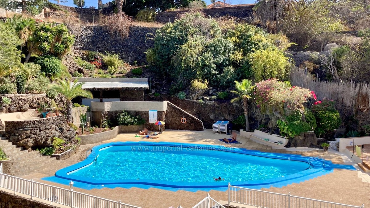 Apartamento en alquiler con gran terraza y vistas al mar 