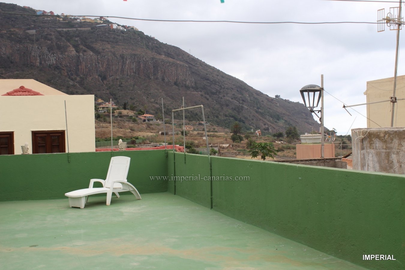 Dreistöckiges Landhaus mit vielen Möglichkeiten in San Vicente, Los Realejos. 