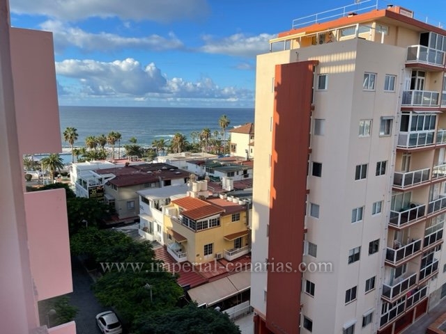  Great flat in the pedestrian area of Martianez, close to the Lake and Martianez beach. 