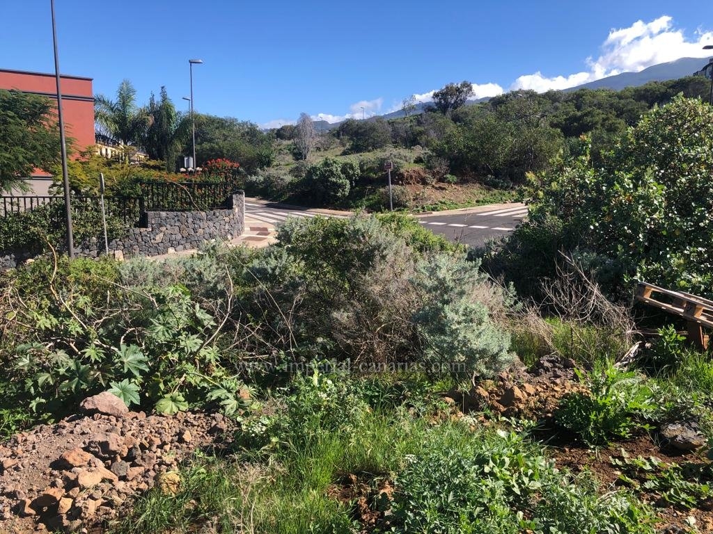  Building plot in La Quinta 