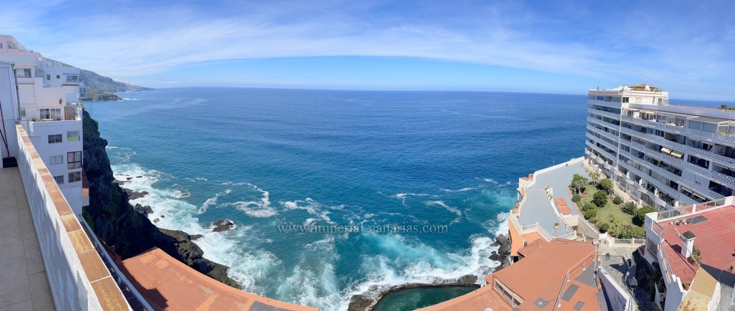  Apartamento en primerísima línea de costa. Con vistas espectaculares. 