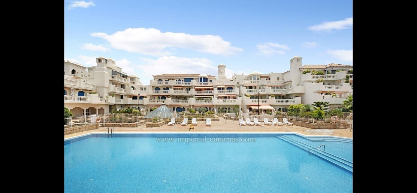  Luxuriöse Wohnung für 2 Personen in einer Anlage im arabesken Stil mit großem Gemeinschaftspool und schöner Aussicht. 