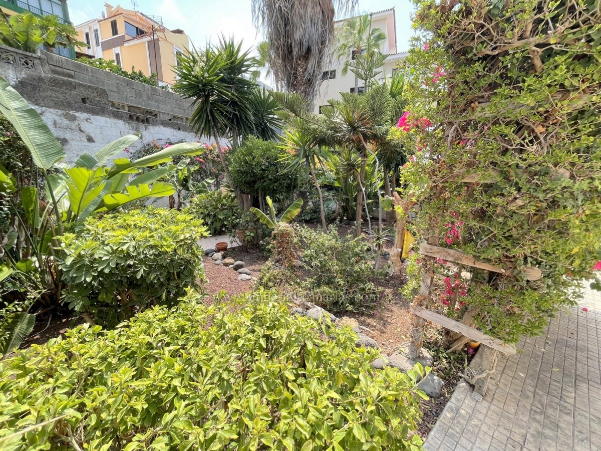  Oportunidad de inversión, apartamento alquilado de 1 dormitorio cerca de Playa Jardín, Calle San Felipe, en Puerto de la Cruz 