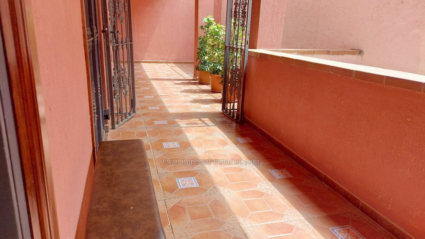  Schönes Büro mit viel Licht, in der ruhigen Gegend von La Paz, Puerto de la Cruz 