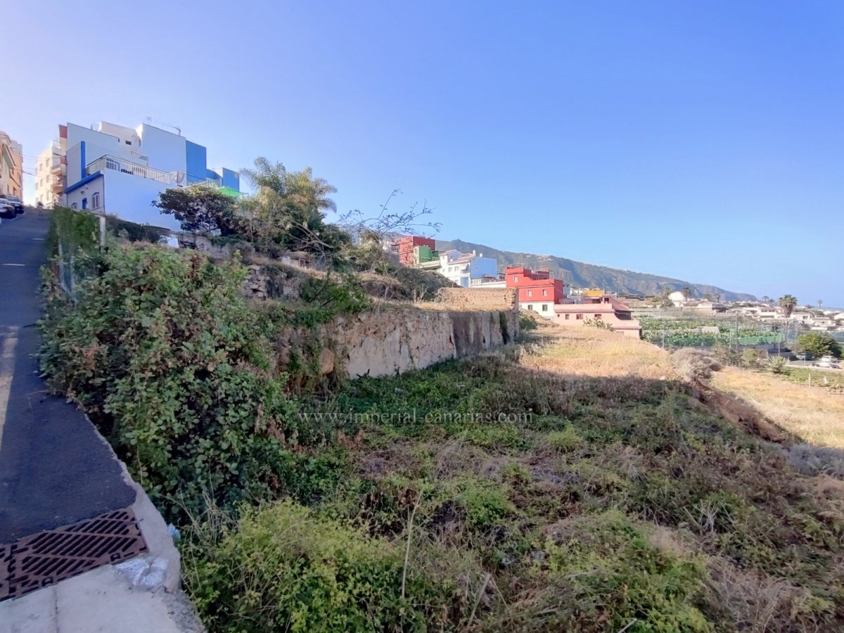  Se vende solar edificable en el Toscal Longuera, Los Realejos. Oportunidad. 