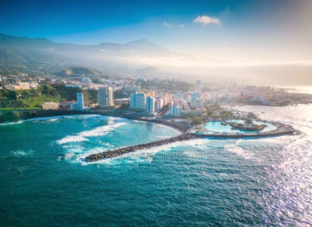  Beautiful, comfortable and centrally located studio for rent in Martiánez, in Puerto de La Cruz. 