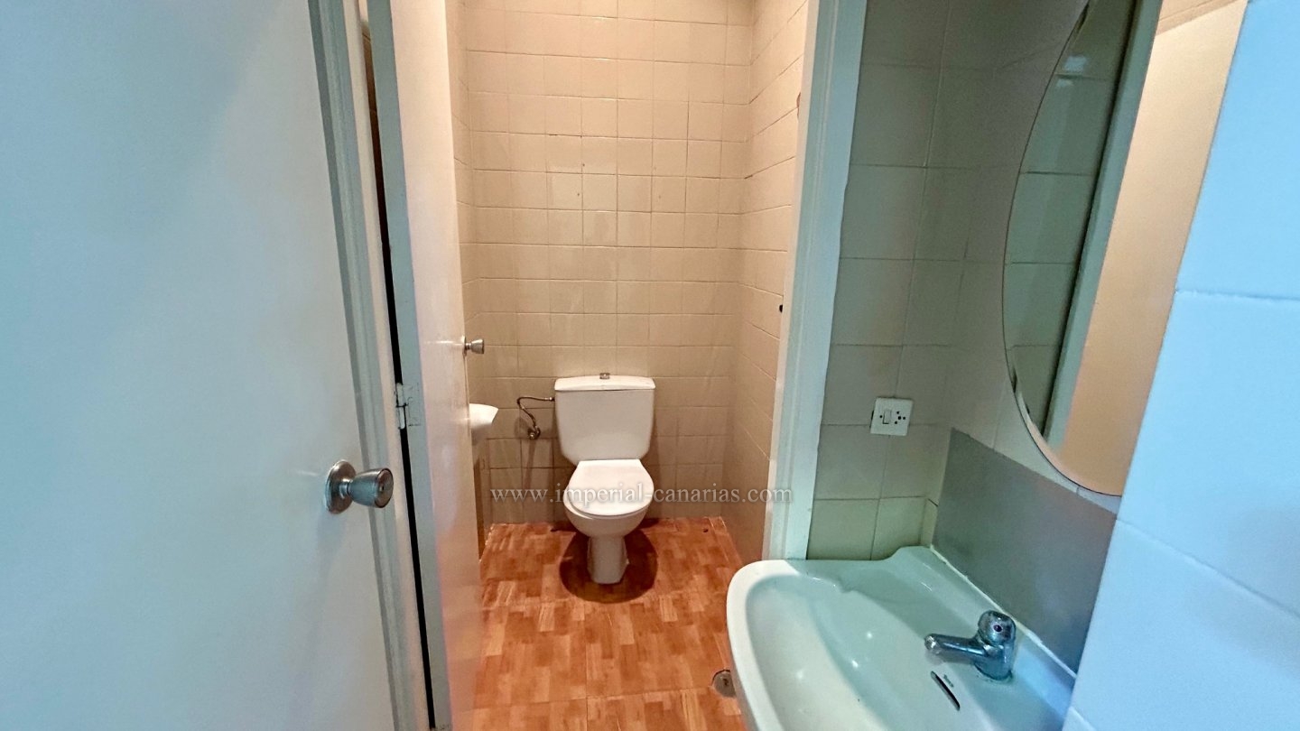  Céntrico local comercial en alquiler 