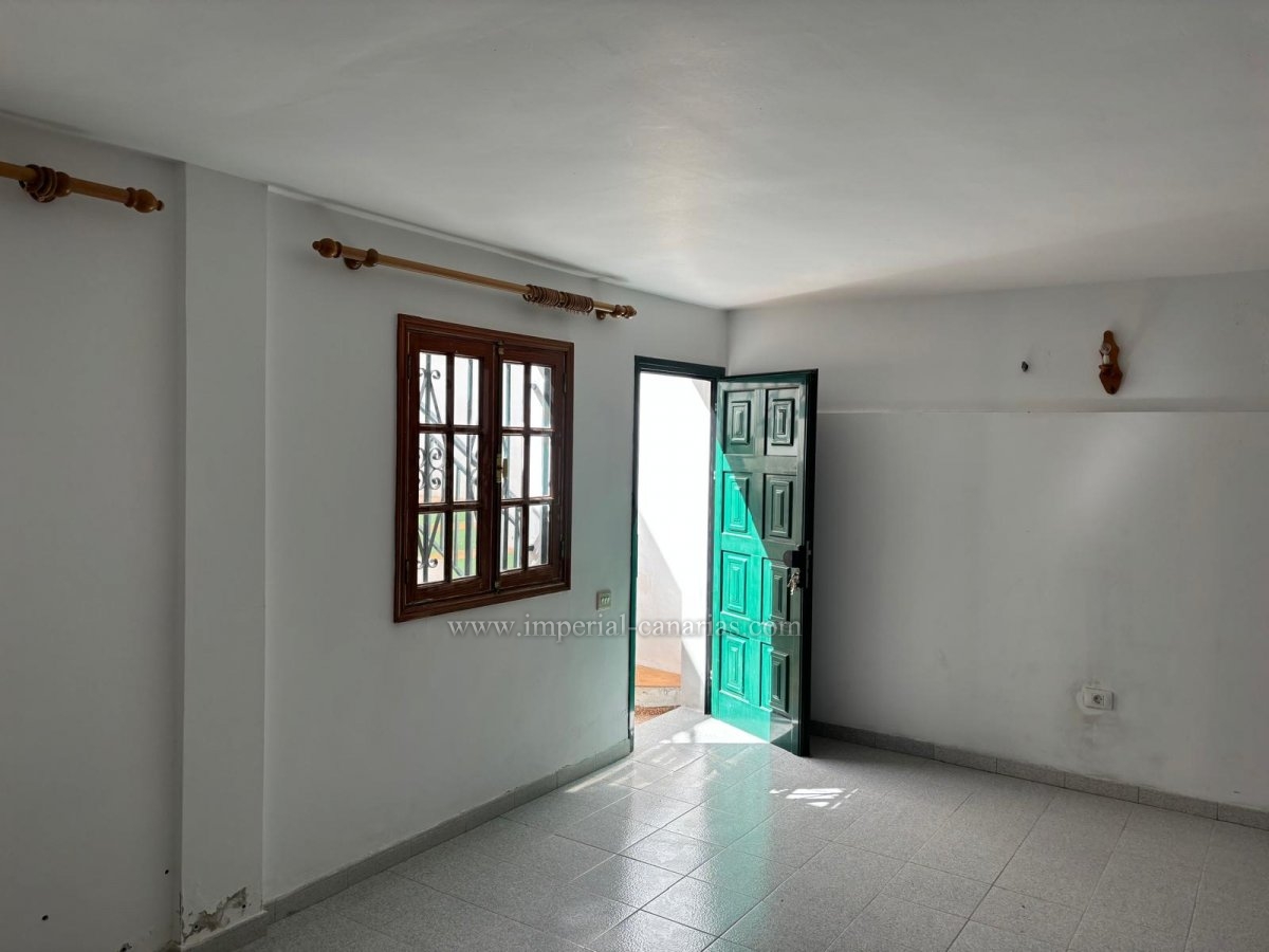  Bungalow en magnifica ubicación en Abades, cerca de la Playa. 