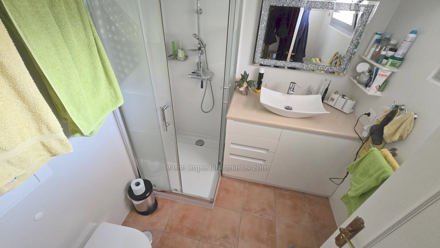  Aquí se presenta la oportunidad de adquirir un maravilloso apartamento con unas vistas espectaculares al mar atlantico. 