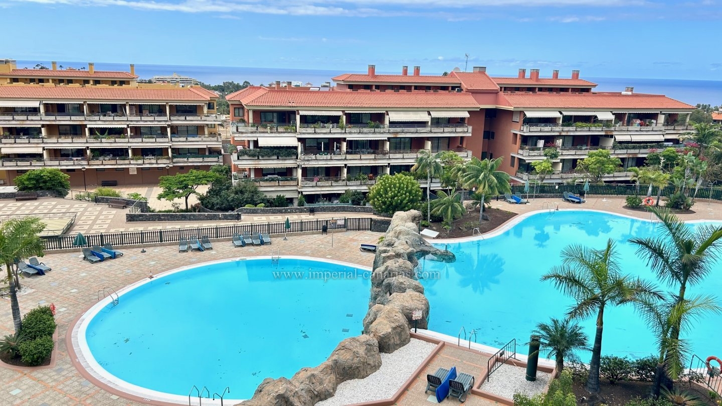  Wohnung zu vermieten in einer Wohnanlage mit Swimmingpool und Garagenplatz 