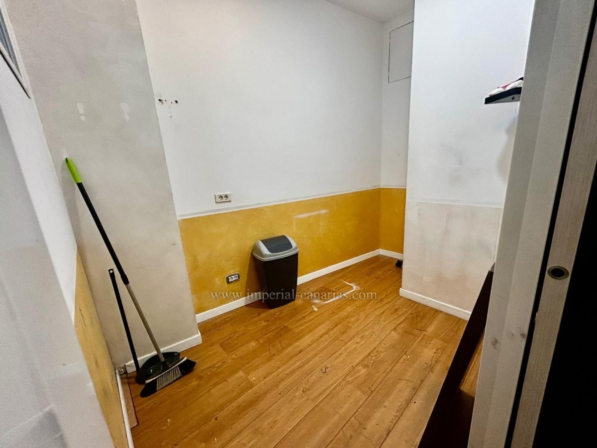  Großzügiges Gewerbeobjekt zur Miete in der Gegend Martiánez – Puerto de la Cruz 