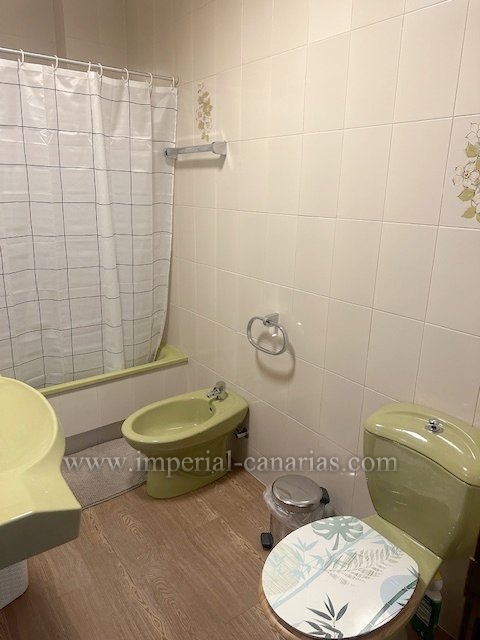  Ideal für alle, die eine angenehme Umgebung mit allen Annehmlichkeiten in unmittelbarer Nähe genießen möchten: Ferienwohnung zur Saisonmiete in La Paz, Puerto de la Cruz. 