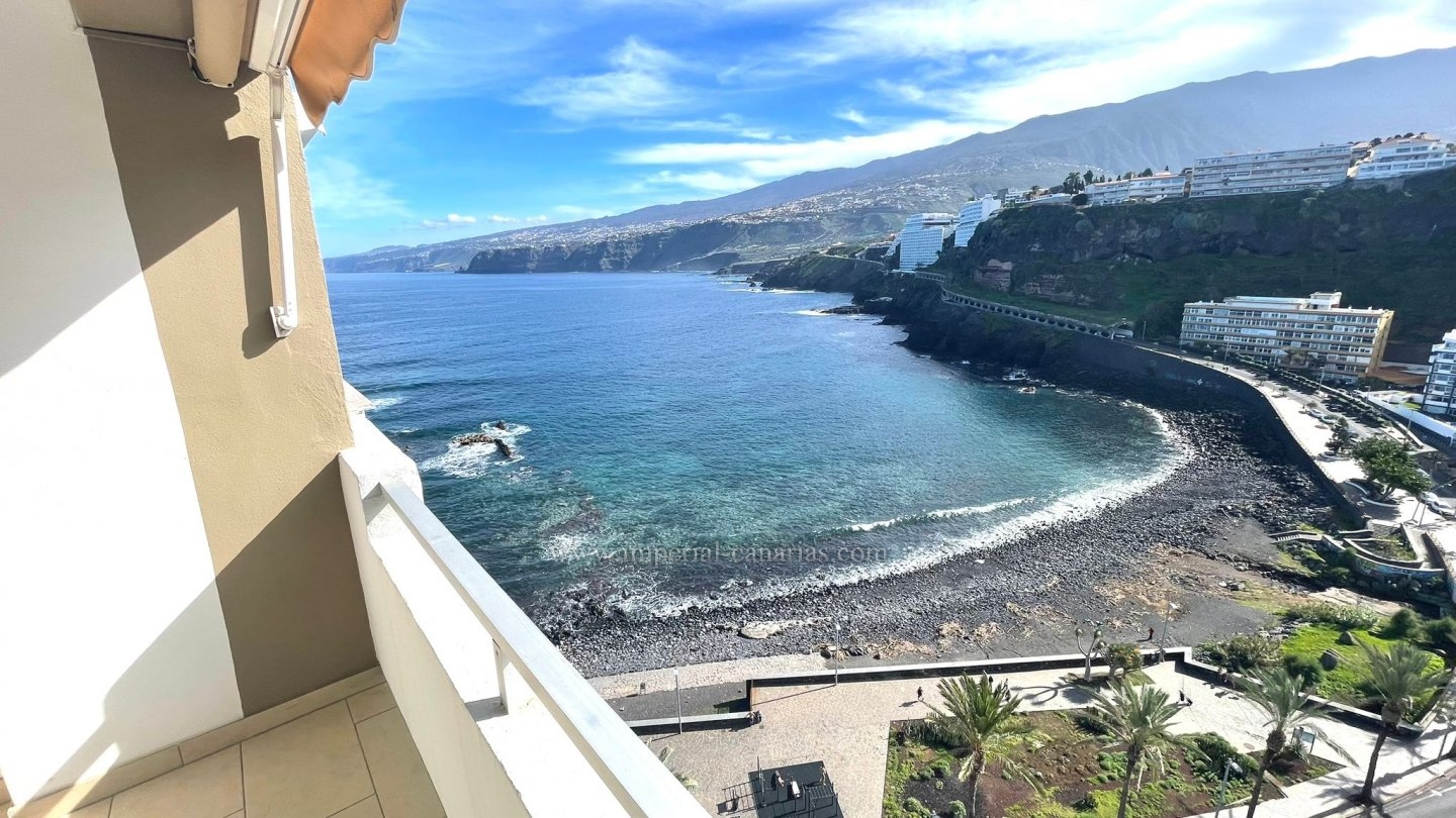  Luxury Penthouse on the First Seafront – Puerto de la Cruz 