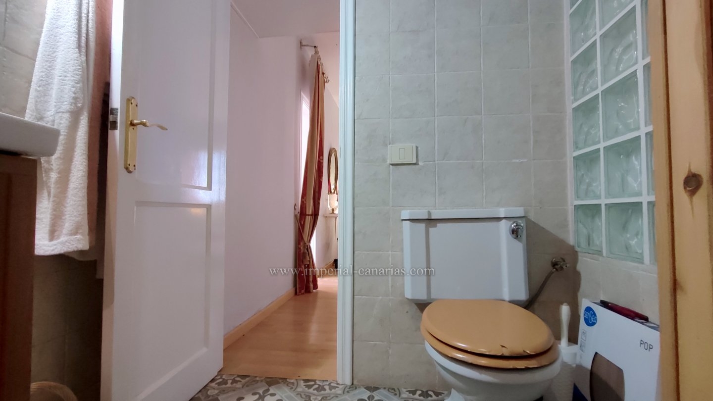  Coqueto apartamento se alquila para larga temporada en Playa Jardín, Puerto de La Cruz. Equipado, con varias terrazas. Un paraíso. 