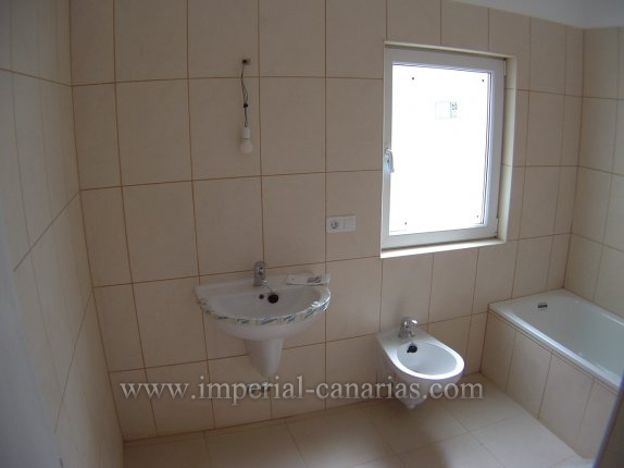  En alquiler !!! Moderno Bungalow con vistas, en zona preferida. 