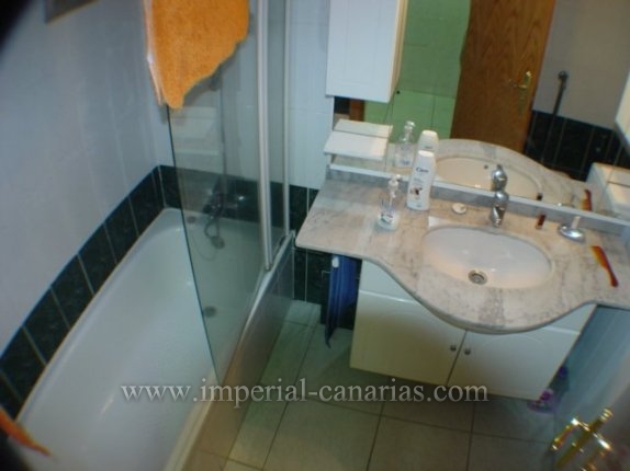  Bonito y amplio estudio económico para alquilar en el centro 